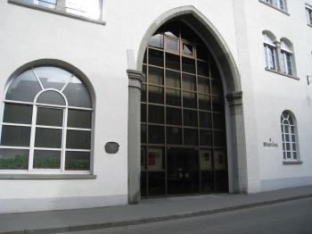 Außenansicht des Bürgersaals